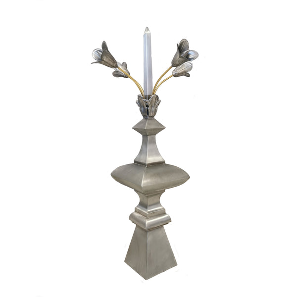 épi pinacle en Zinc décoré de clochettes et de feuilles d'acanthe fabriqué en France